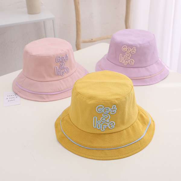 Päikesekaitsega lastemüts tikandiga