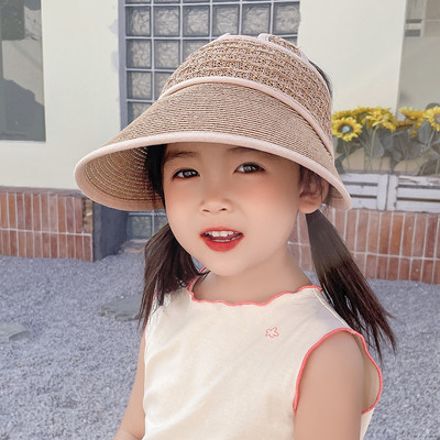 Uus mudel suvine õlgkübar kõrvade ja visiiriga