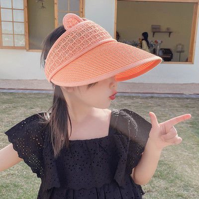 Uus mudel suvine õlgkübar kõrvade ja visiiriga