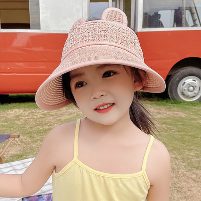 Uus mudel suvine õlgkübar kõrvade ja visiiriga