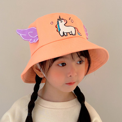 Suvine lõuendist müts 3D elemendiga