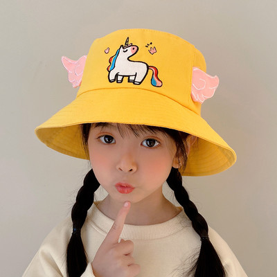 Suvine lõuendist müts 3D elemendiga