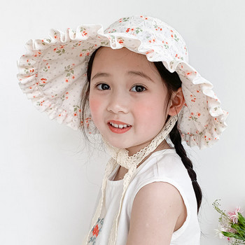Лятна шапка за момичета с флорални мотиви и връзки