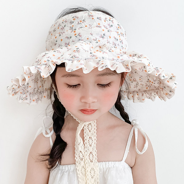 Ljetna kapa za djevojčice sa cvjetnim motivima i vezama