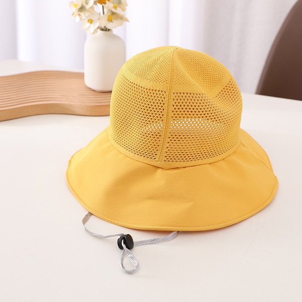 Dječji tekstilni šešir sa širokim obodom i vezom