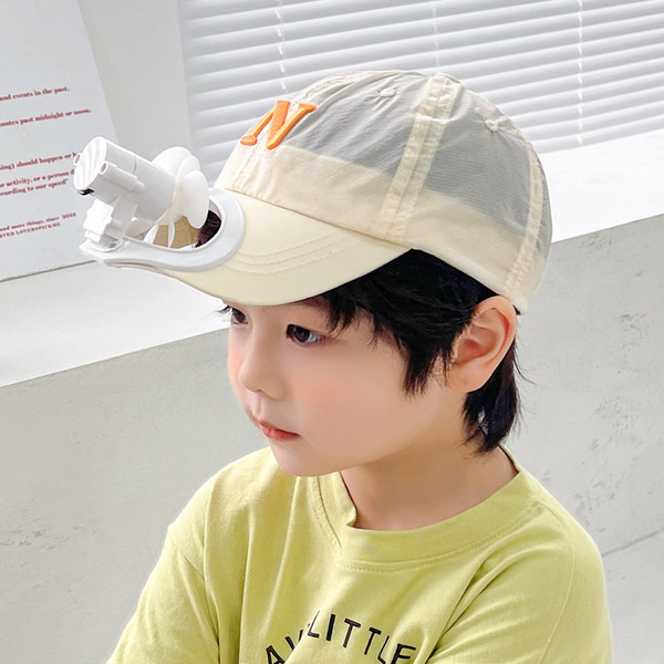 Παιδικό καπέλο με κέντημα