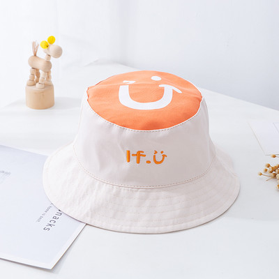 Tekstiilist laste kalamüts kirjaga