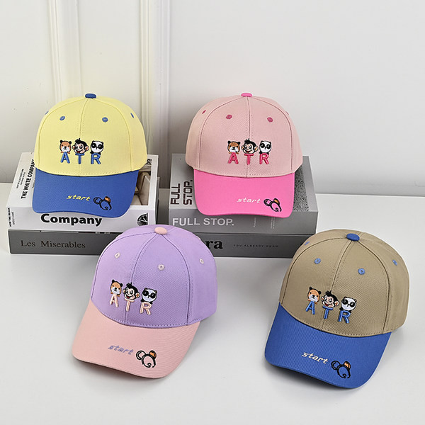 Visiiri ja tikandiga lastemüts