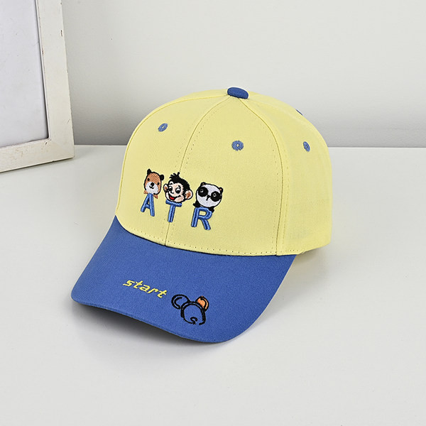 Visiiri ja tikandiga lastemüts