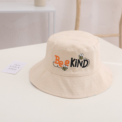 Laste kalamüts narmaste ja tikitud kirjaga