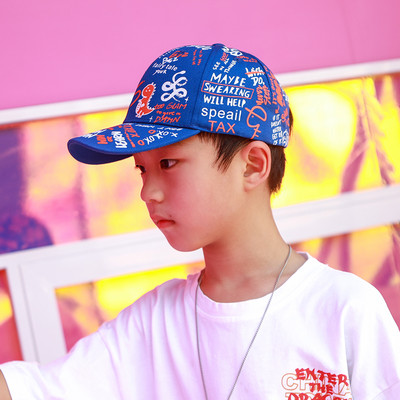 Tekstilna bejzbol kapa s uzorkom u boji