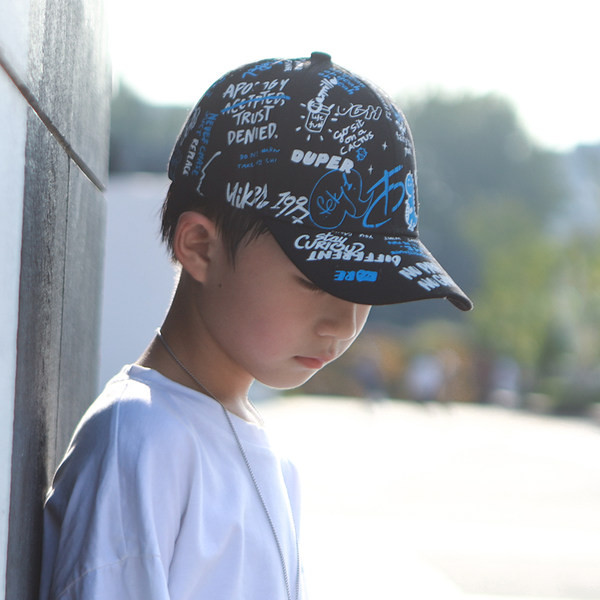 Tekstilna bejzbol kapa s uzorkom u boji