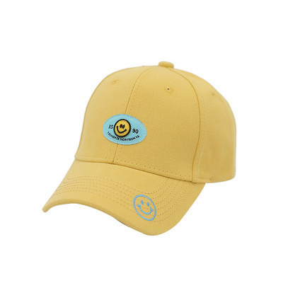 Visiiri ja aplikatsiooniga pesapallimüts