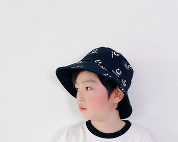 Детска шапка тип рибарска за момчета