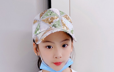 Moodne litritega lastemüts tüdrukutele