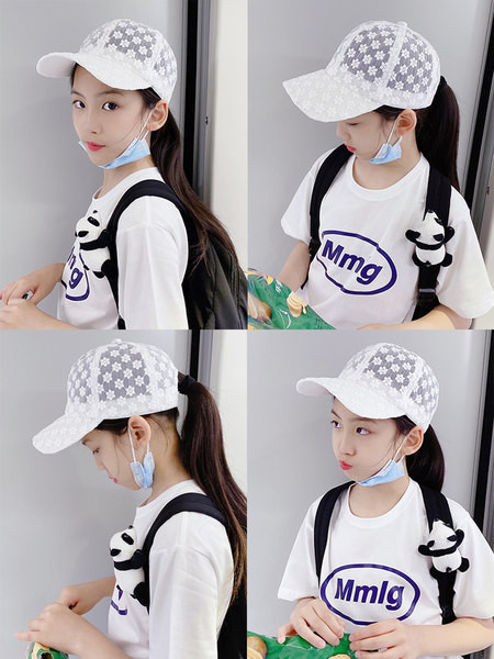 Laste suvine visiiriga pitsist müts