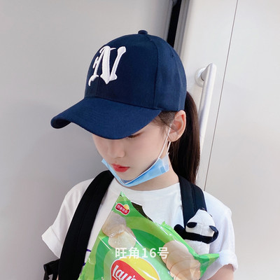 Pesapallimütsiga tekstiilist müts tüdrukutele