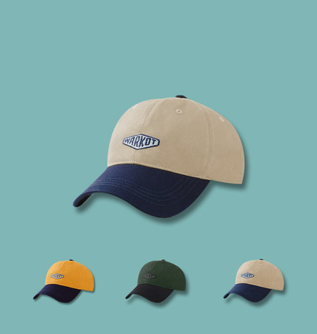 Visiiri ja tikitud kirjaga lastemüts