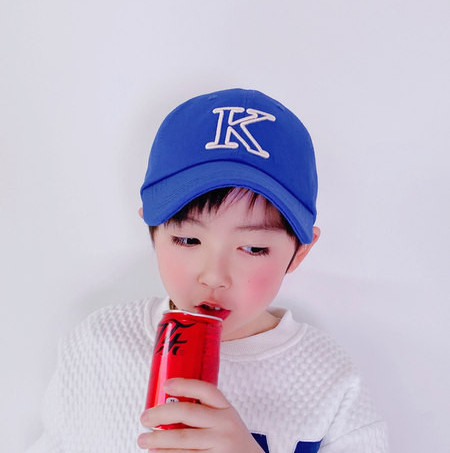 Dječja kapa s bejzbol kapom za dječake