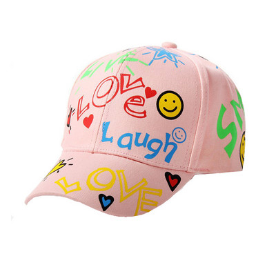 Παιδικό καπέλο με χρωματιστό απλικέ και γείσο