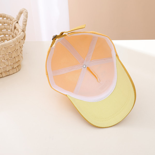 Καλοκαιρινό παιδικό καπέλο με τρισδιάστατο στοιχείο κατάλληλο για κορίτσια ή αγόρια