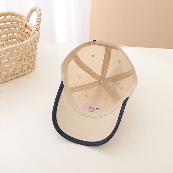 Visiiriga tekstiilist lastemüts poistele ja tüdrukutele