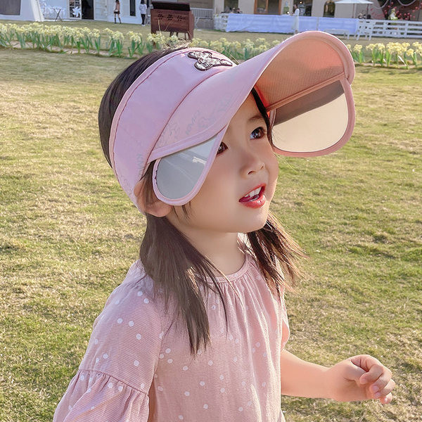 Laste visiir tikandiga