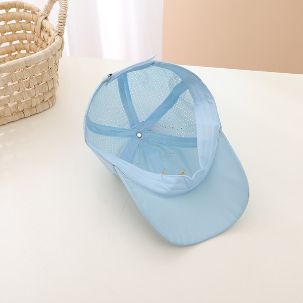 Päikesekaitsekreem laste tikandiga pesapallimüts