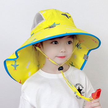 Детска шапка тип рибарска от дишаща материя с апликация