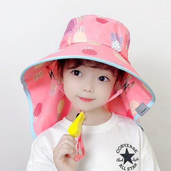 Детска шапка тип рибарска от дишаща материя с апликация