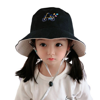 Παιδικό καπέλο με κέντημα και κορδόνια