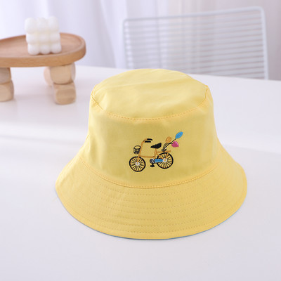 Tikandite ja lipsudega lastemüts