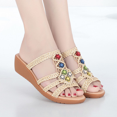 Novi model ženskih papuča sa kamenčićima i ravnim đonom