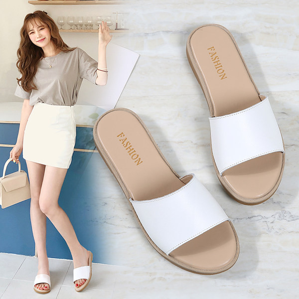 Ženske ljetne papuče od umjetne kože s ravnim potplatom