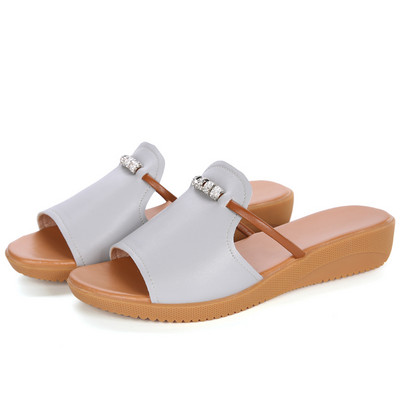 Öko-nahast vabaaja sussid - kaks mudelit