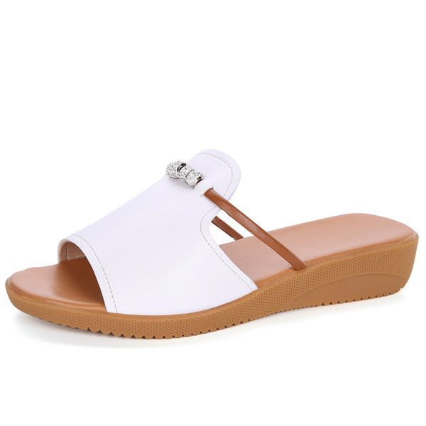 Öko-nahast vabaaja sussid - kaks mudelit