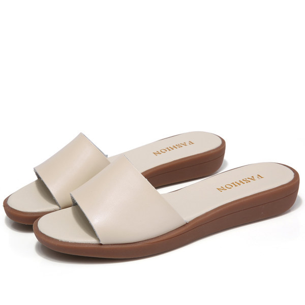 Naiste vabaaja sussid kunstnahast - mitut värvi