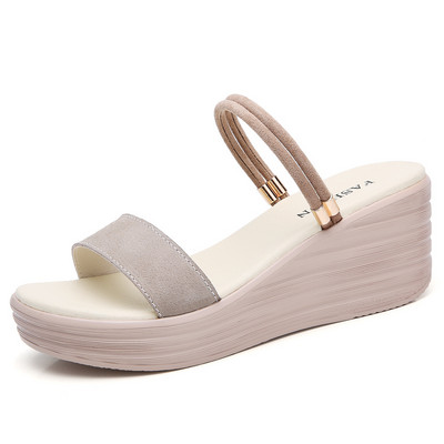 Naiste vabaaja sussid 6,5 cm platvormiga