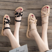 Ženske papuče sa zvjezdastim ukrasom