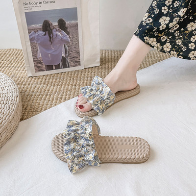 Lameda talla ja lillemotiividega naiste sussid