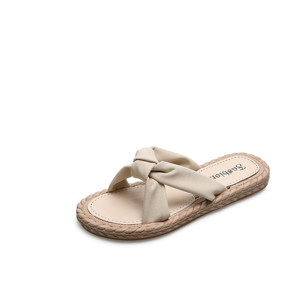 Γυναικείες παντόφλες με επίπεδη σόλα - σε τρία χρώματα