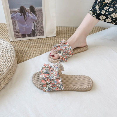 Ženske papuče više modela sa cvjetnim motivima i trakom - platforma 4 cm