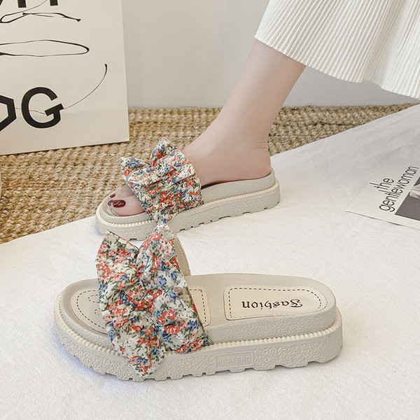 Ženske papuče više modela sa cvjetnim motivima i trakom - platforma 4 cm