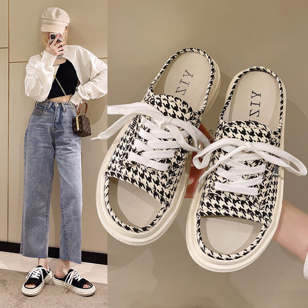 Νέο μοντέλο γυναικείες παντόφλες με κορδόνια