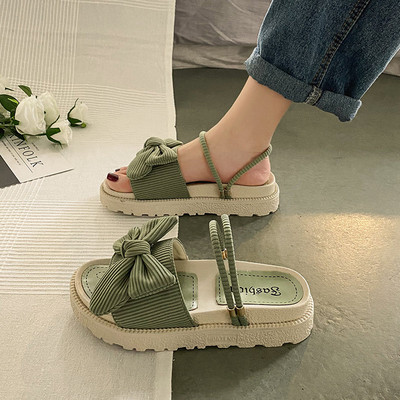 Naiste sussid, mida saab kanda sandaalina