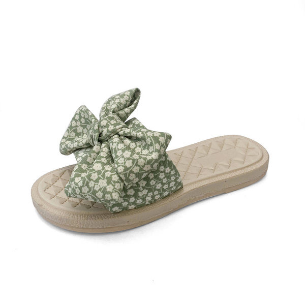 Lillemustri ja paelaga vabaaja naiste sussid