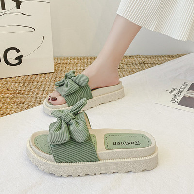 Ženske papuče s trakom i platformom 4 cm