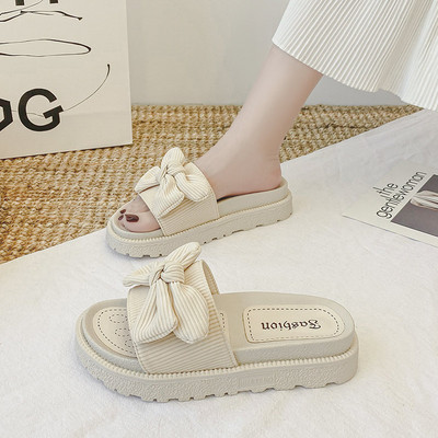 Ženske papuče s trakom i platformom 4 cm