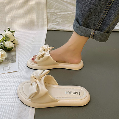 Suvised vabaaja sussid kunstnahast paelaga