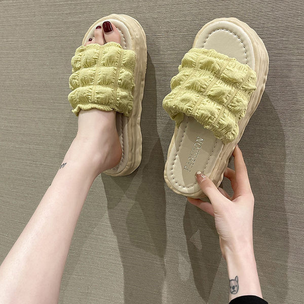 Γυναικείες παντόφλες casual με επίπεδες σόλες σε τρία χρώματα